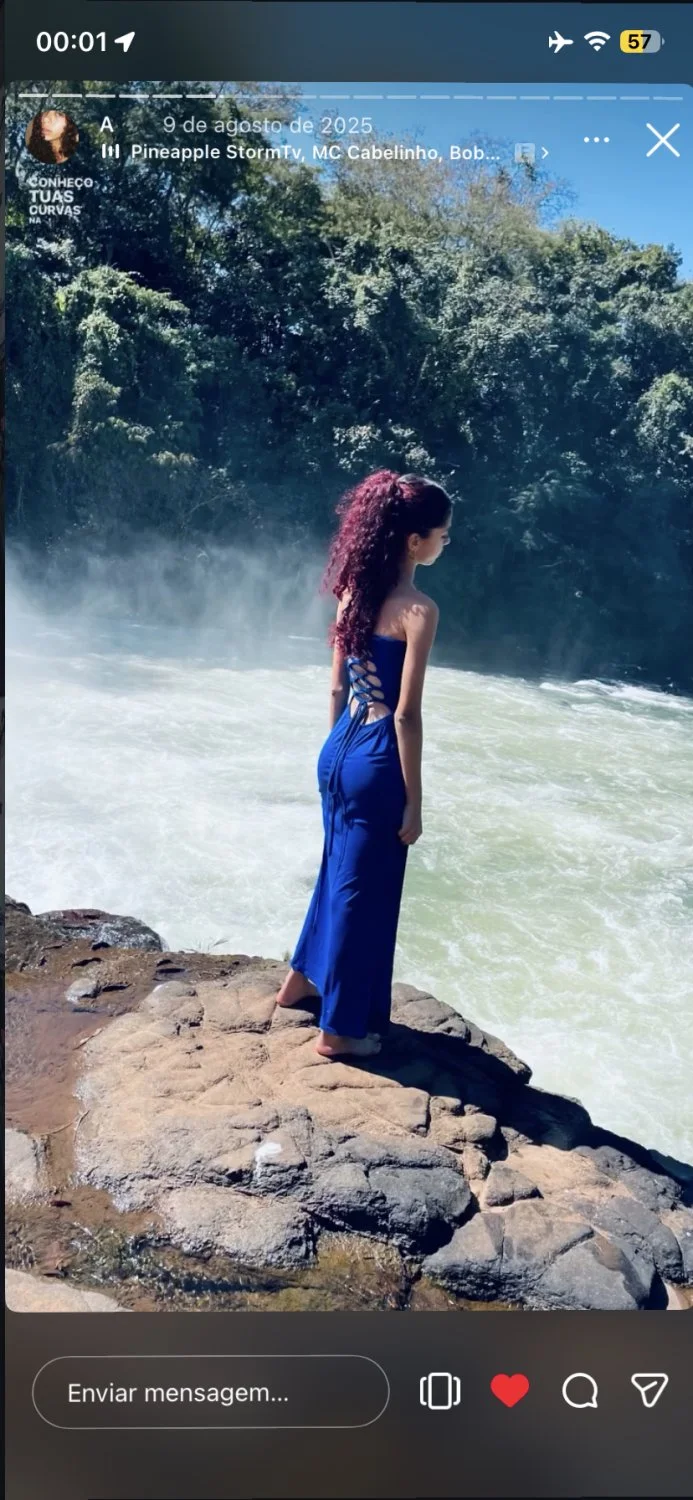 Novinha magrinha gostosa do insta, inscrito que me mandou, uma delícia main image