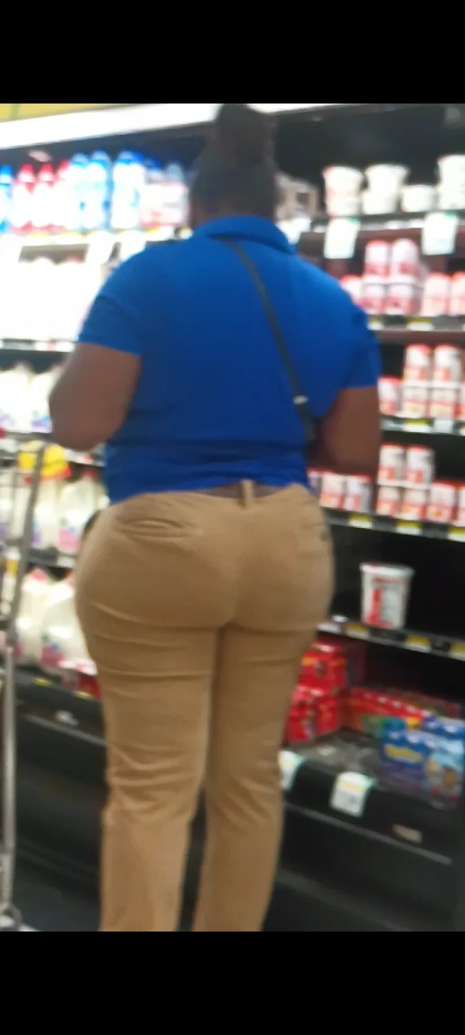 That Ass Look So Good. 2 image 2