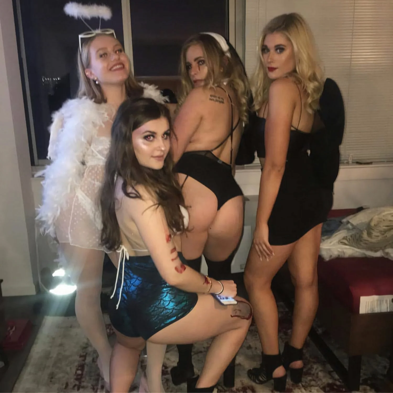 Drunk slut Mai flash tits image 13
