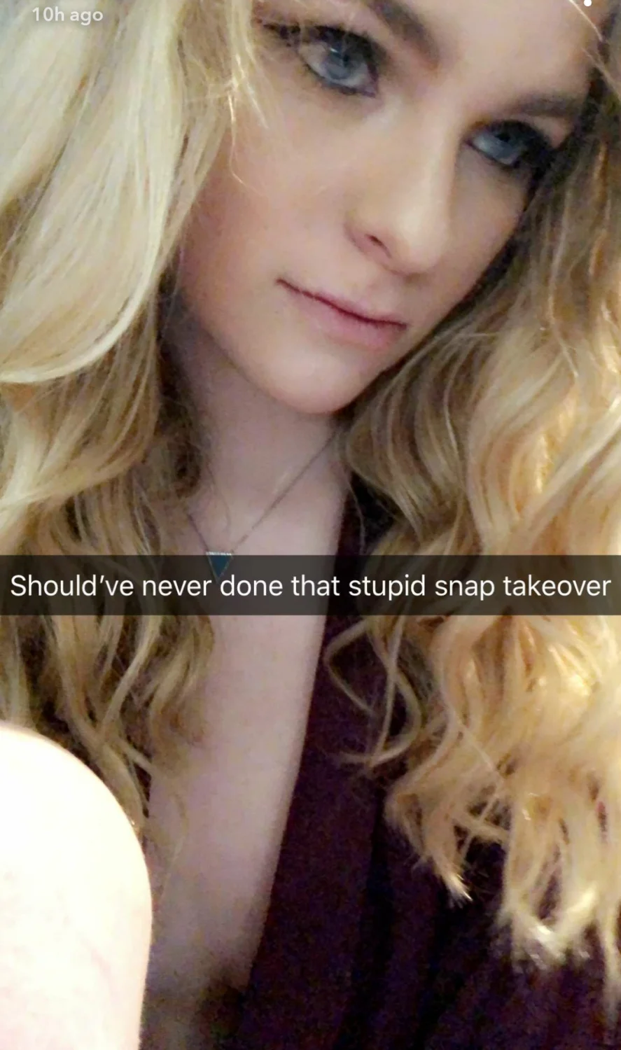 Drunk slut Mai flash tits image 19