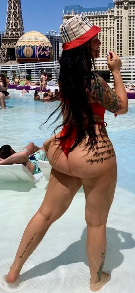Big booty Florida milf Amber Watkins image 30