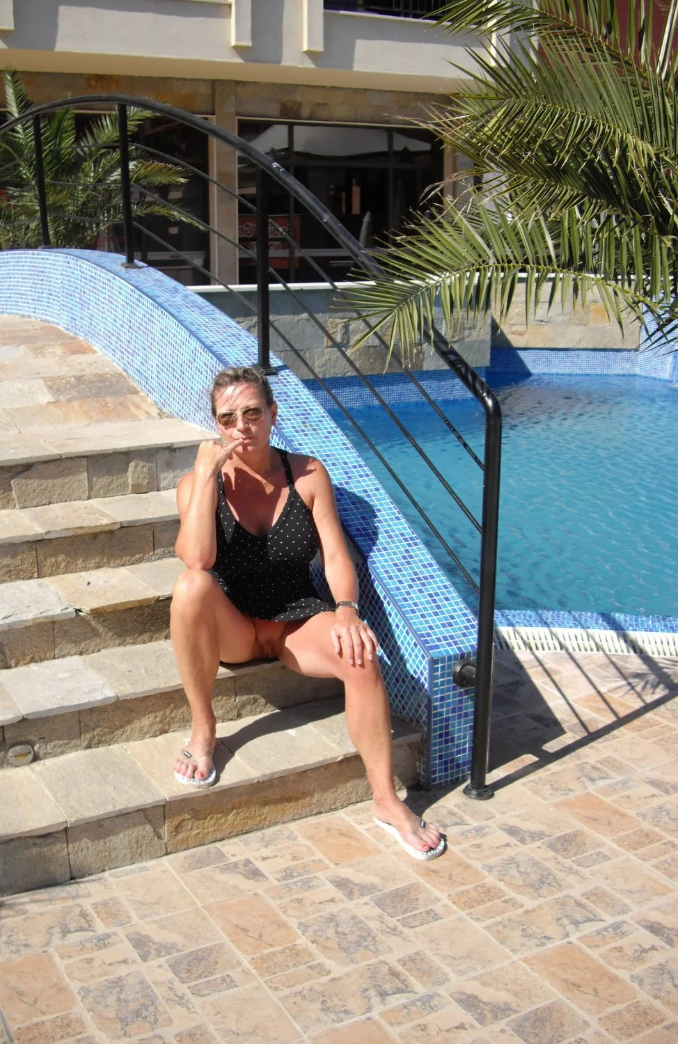 Nudist Wife image 25