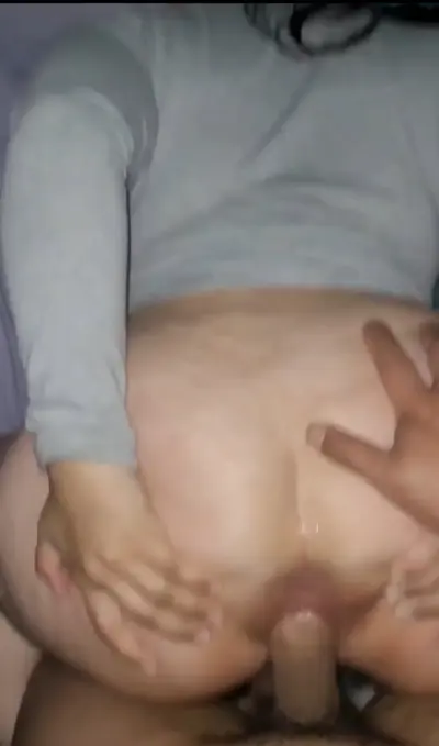 Tremendo anal a esta puta chilena madura que se abre el culo 🔥🤤🇨🇱 cover image