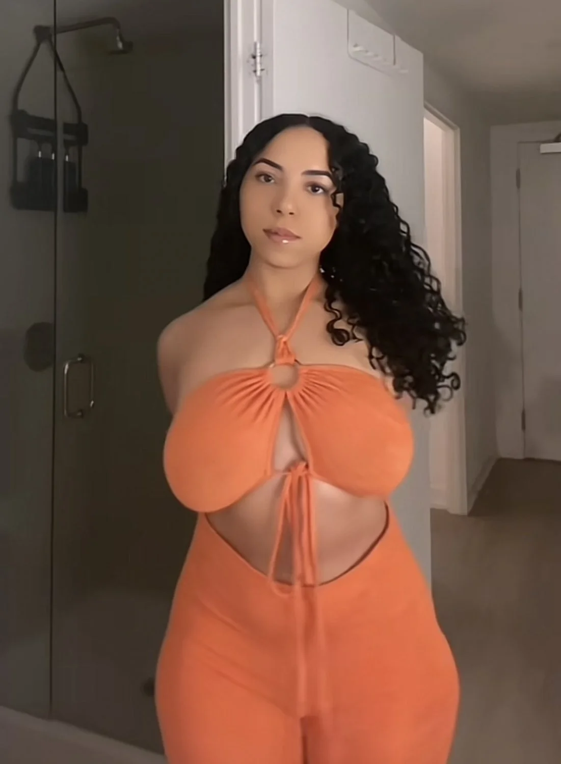Thick Dominican Baddie pt2 image 4