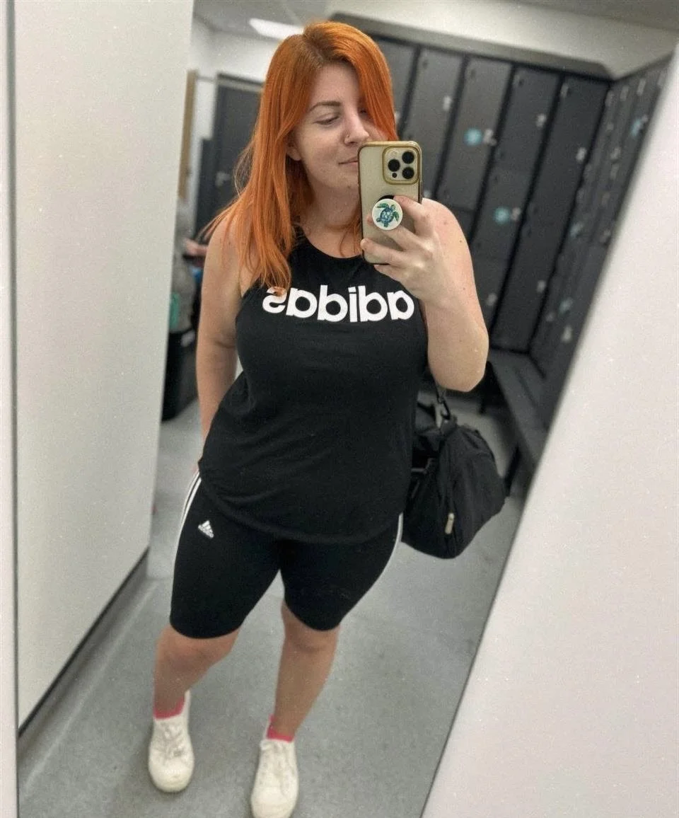 Amateur busty girlfriend submitted main image