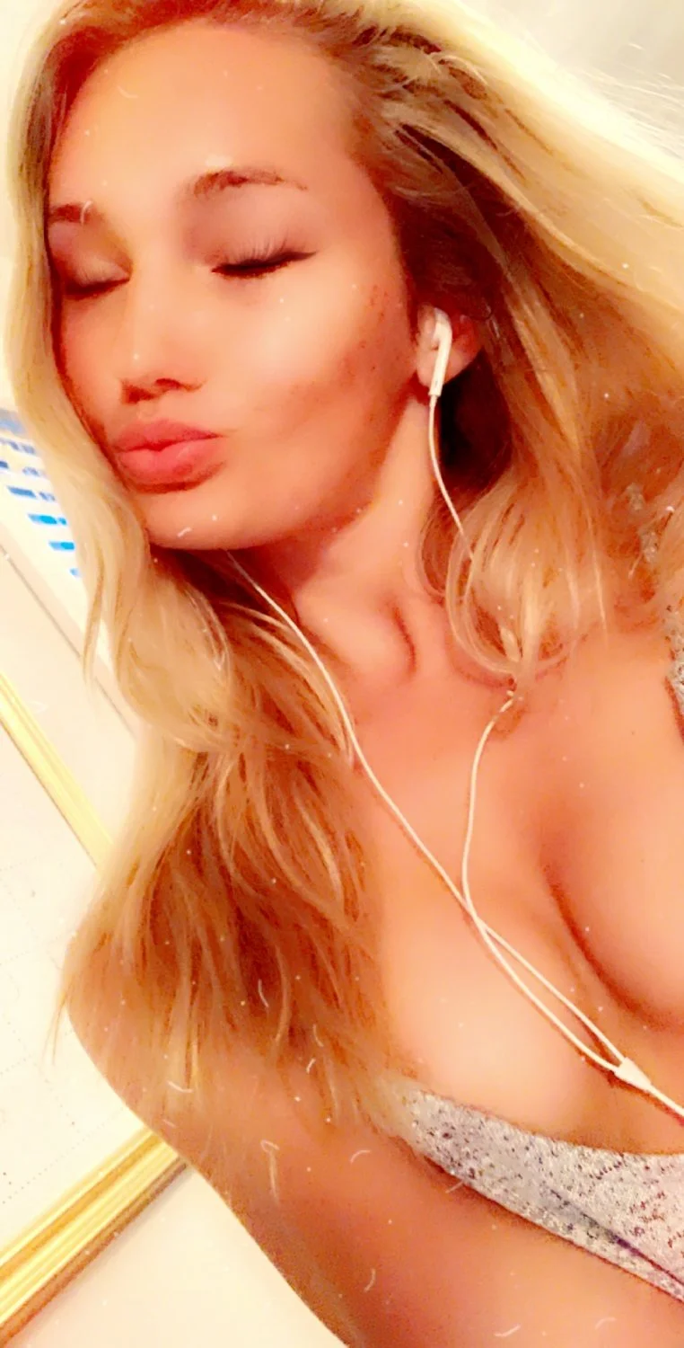 Teen Slut Tate image 6