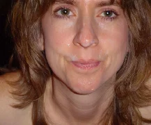 Whore Rhonda image 4