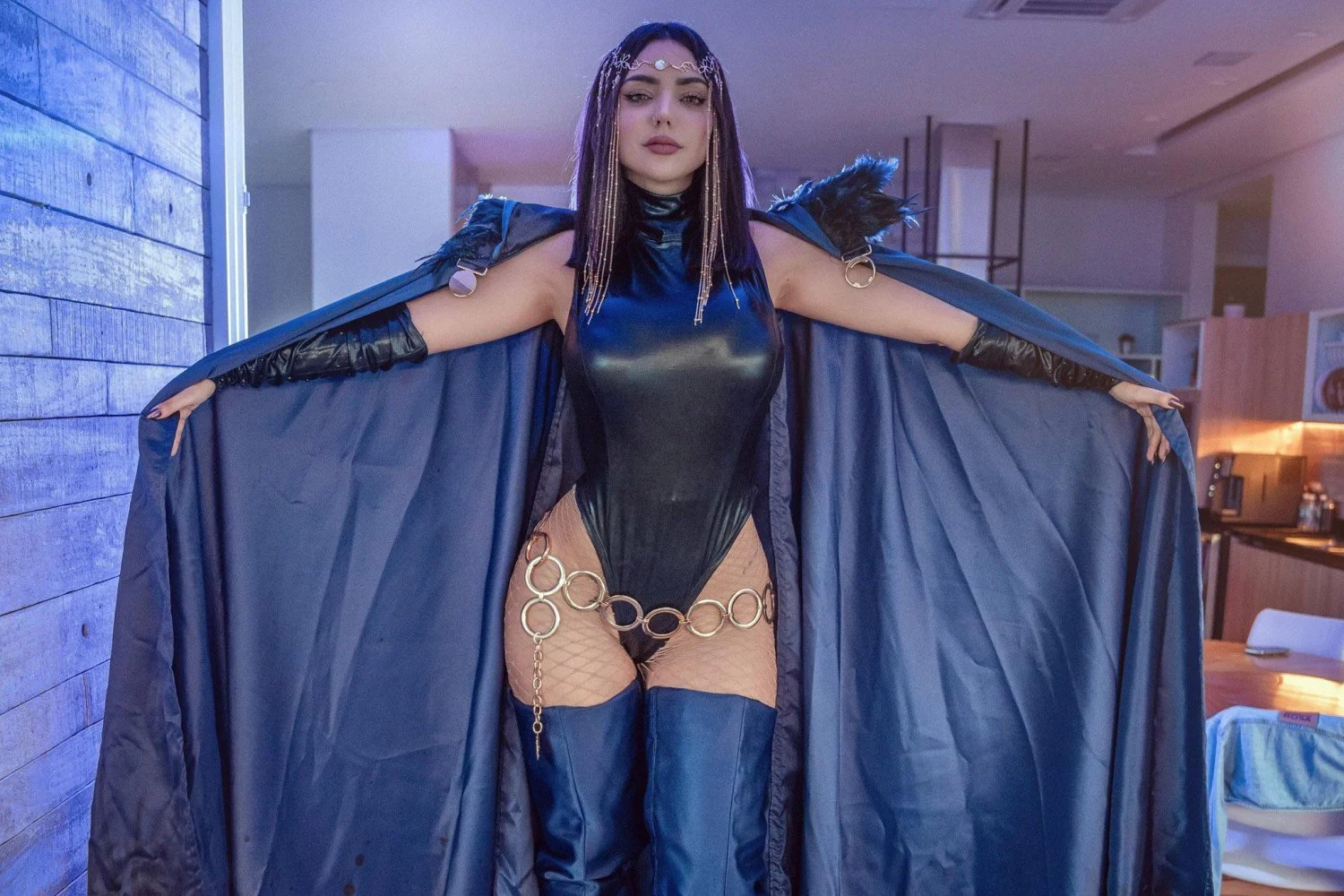 Nyvi Estephan (ensaio ravena) image 4