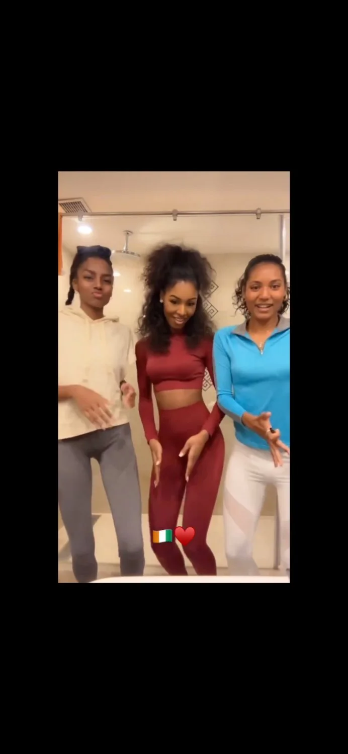 Sexy hot teen dancing in red leggings 🥵🔥 image 8