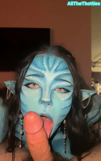 Avatar Cosplay Blowjob (Eye Contact) cover image