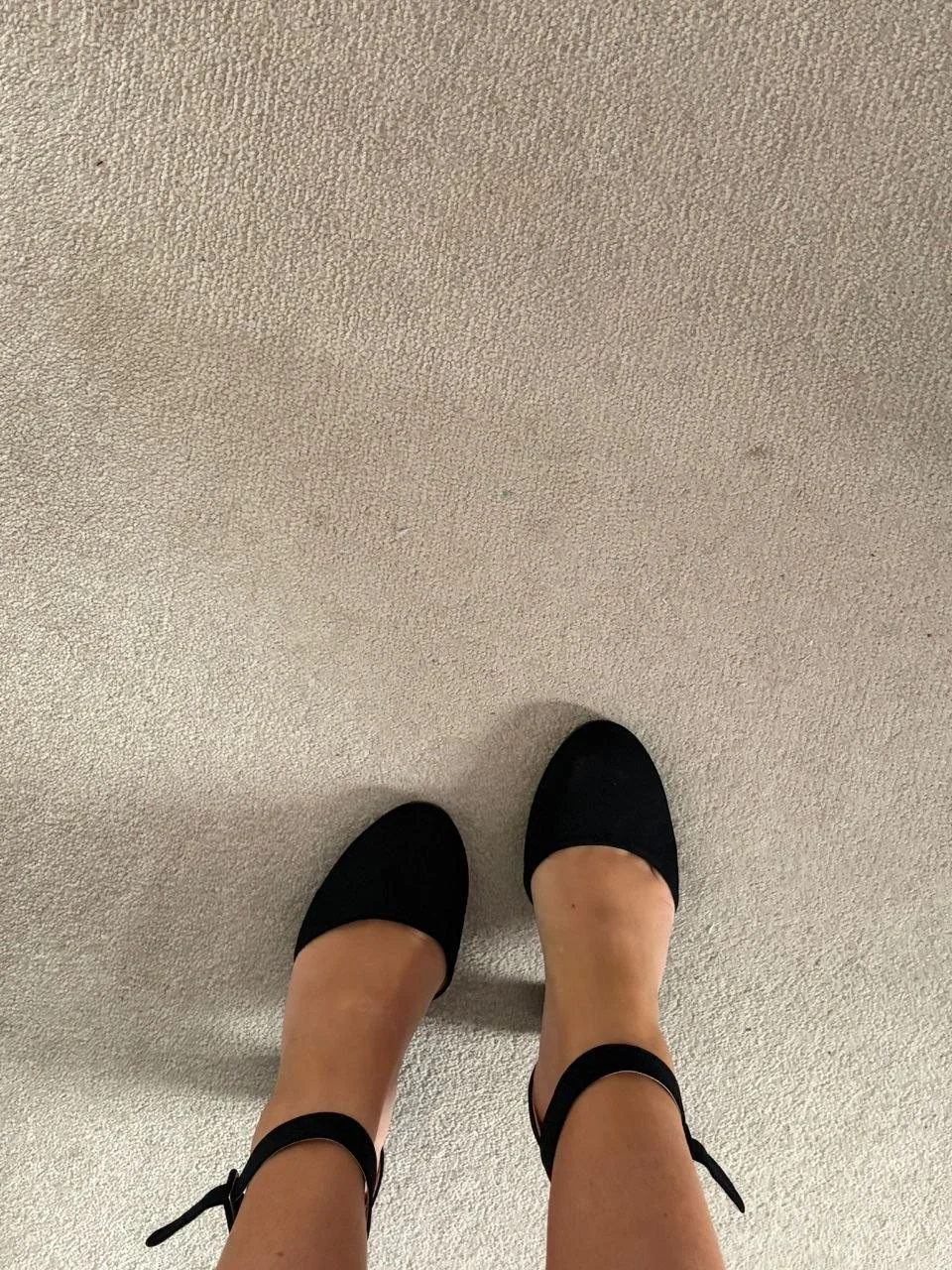 Tallulahs feet image 7