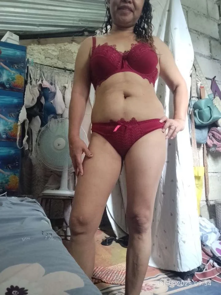 Asian MILF image 5