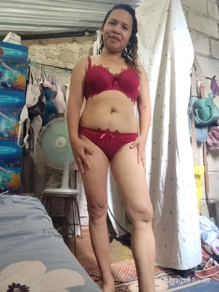 Asian MILF image 6