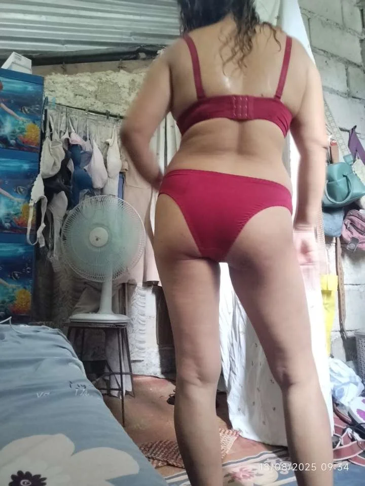 Asian MILF image 7