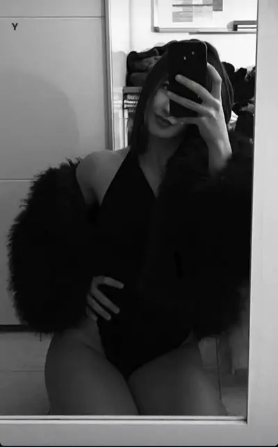 Que dura me la pone la zorra cover image