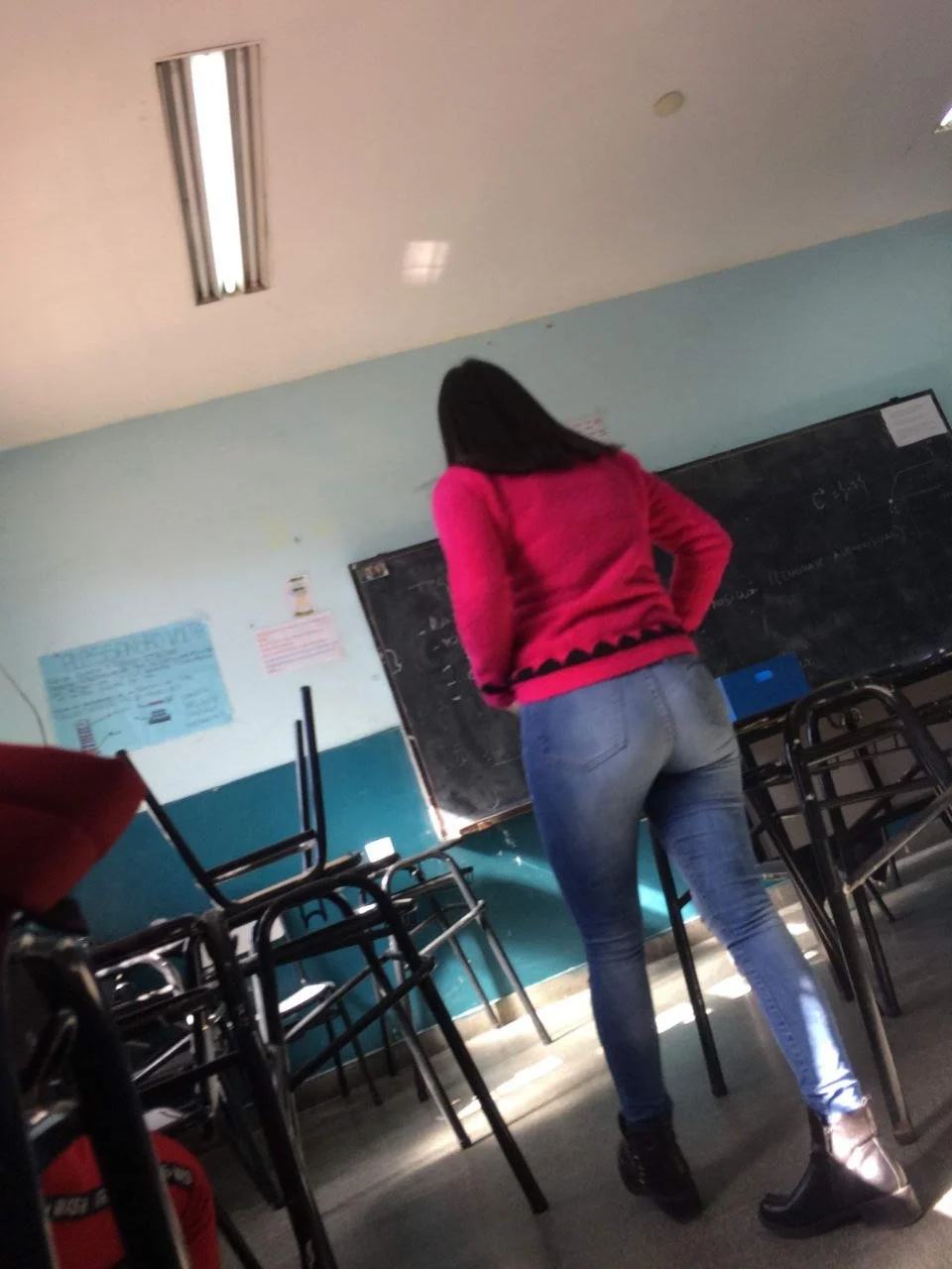 [VOYEUR] Mi profe de matemáticas (2/3) image 10