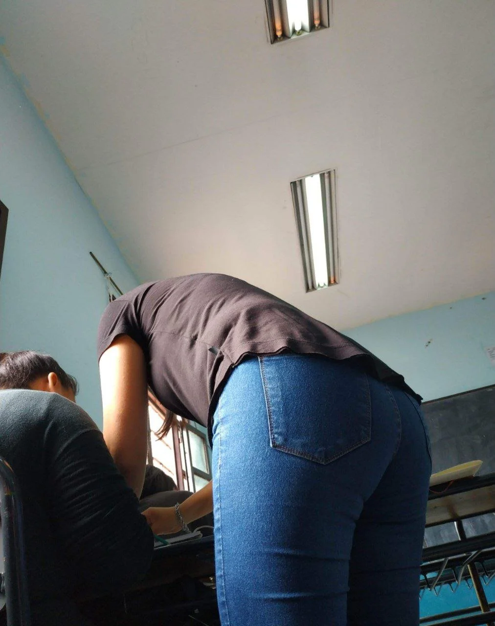 [VOYEUR] Mi profe de matemáticas (2/3) image 8
