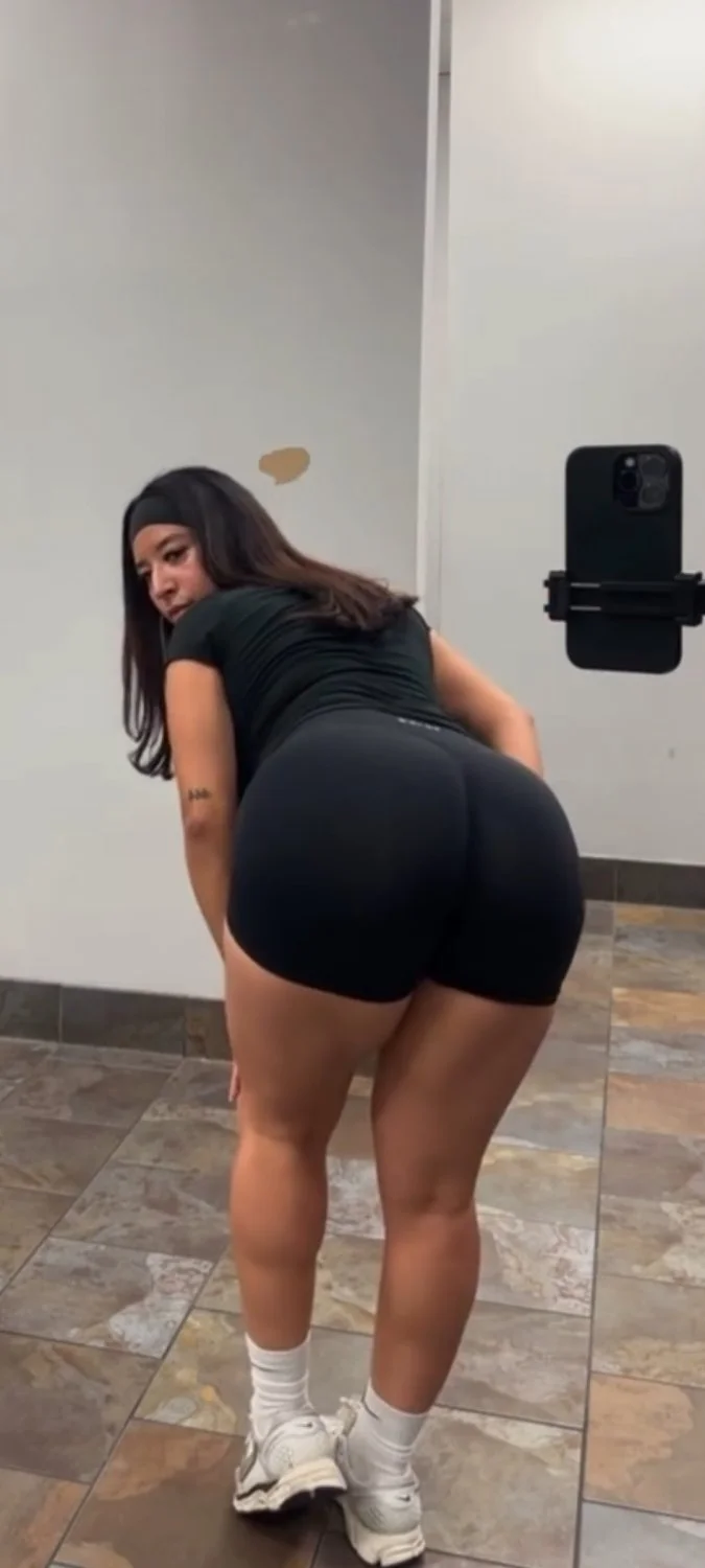 Gym girl leeean.1 i love her ass image 19