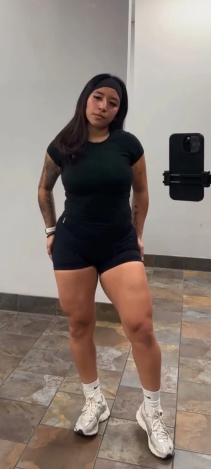Gym girl leeean.1 i love her ass image 8