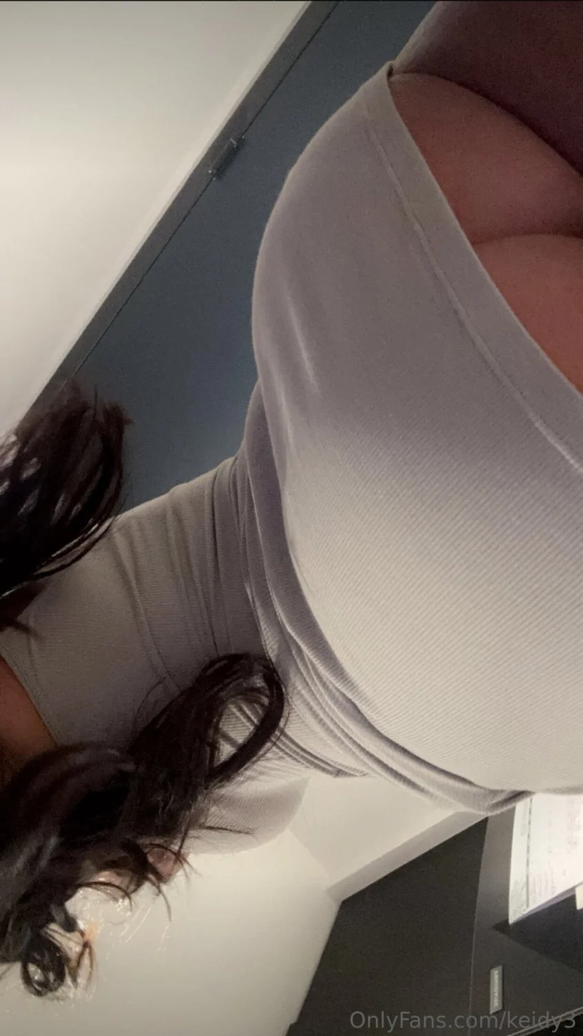 fit thiCC Keidy latina RE UP 1 image 21
