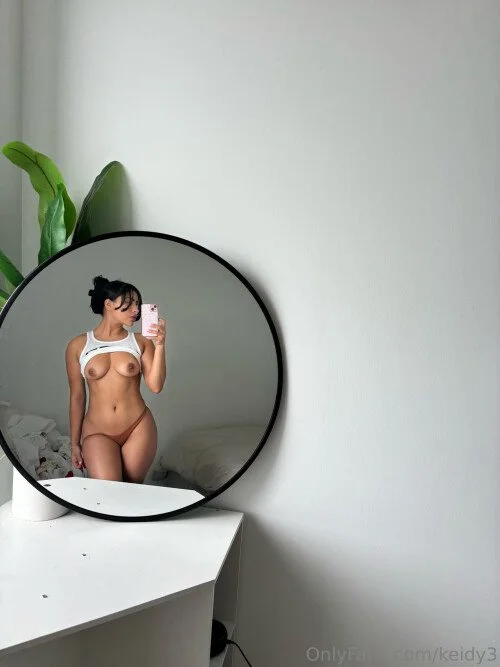fit thiCC Keidy latina RE UP 1 image 43
