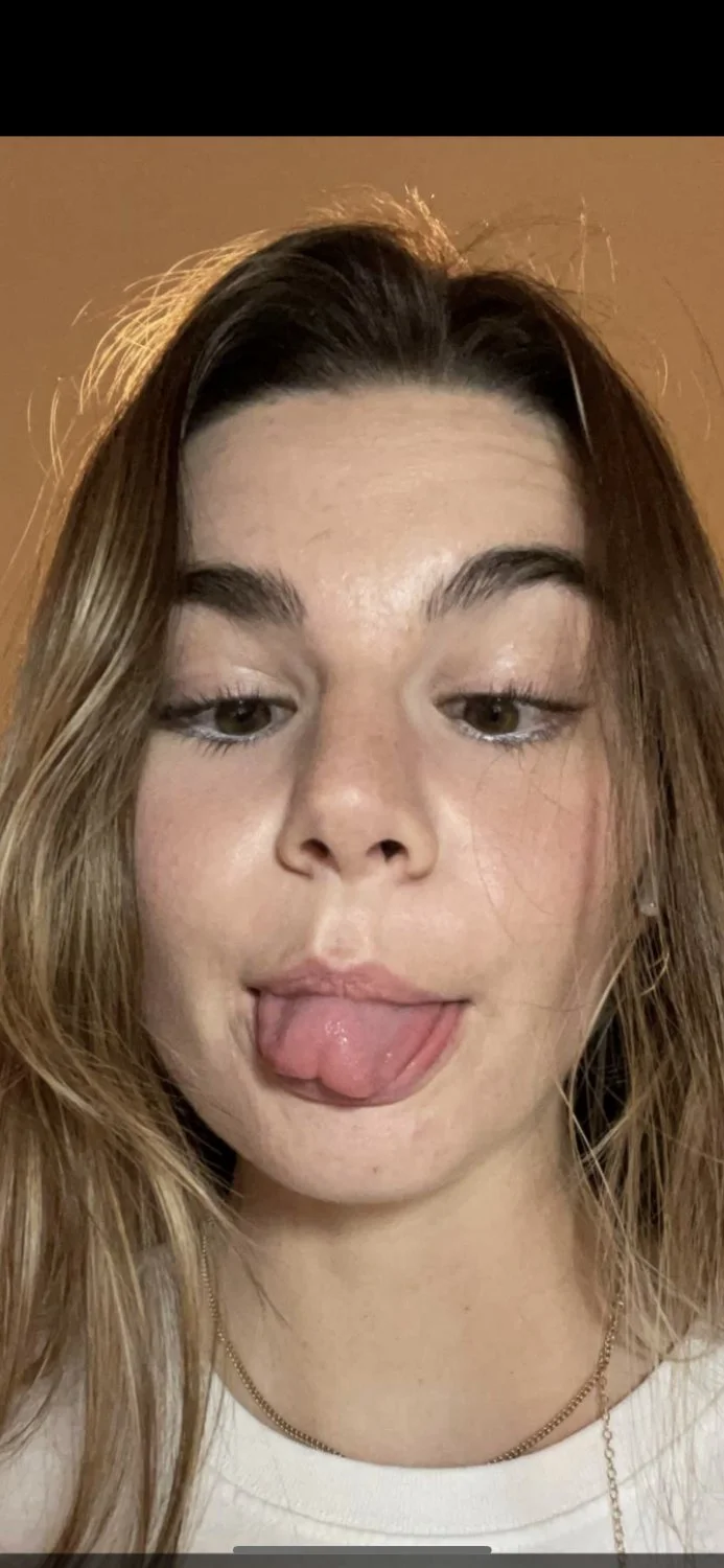 California slut Sage lost in IRL game image 17