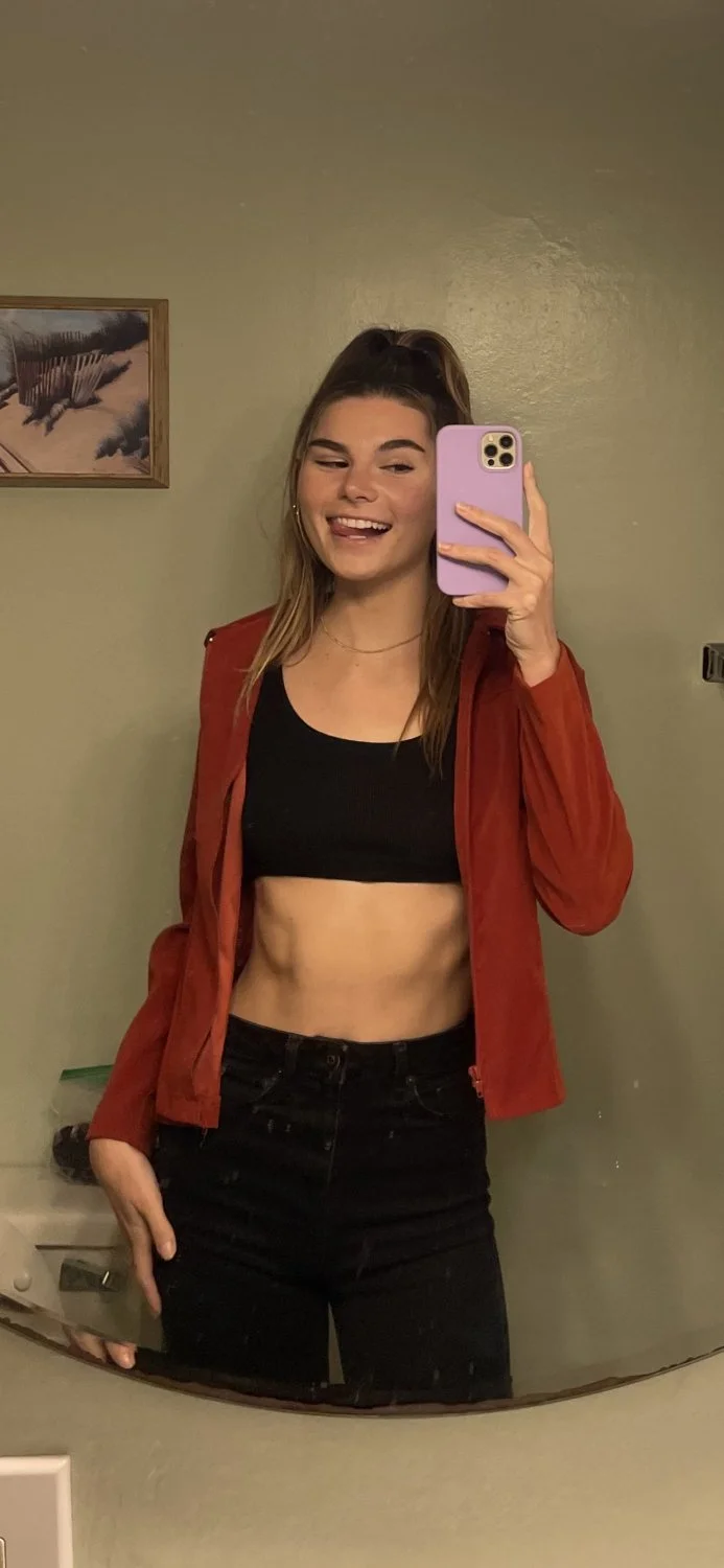California slut Sage lost in IRL game image 23