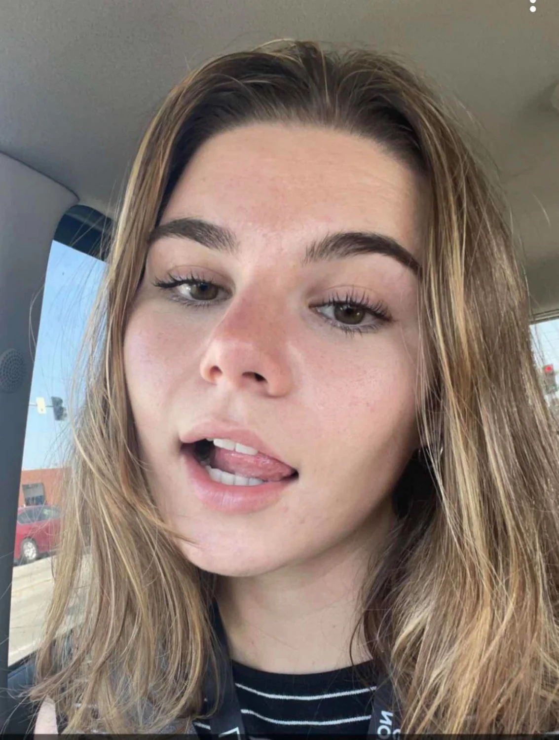 California slut Sage lost in IRL game image 7