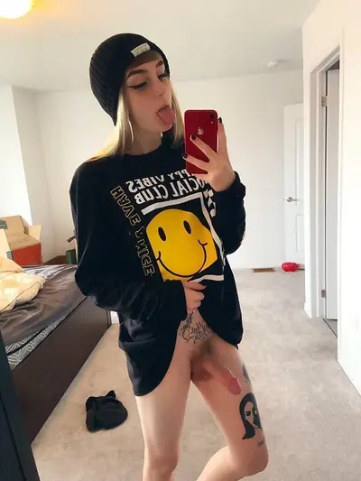 Cutiepii3 Quinn beautiful Canadian trans woman cover image