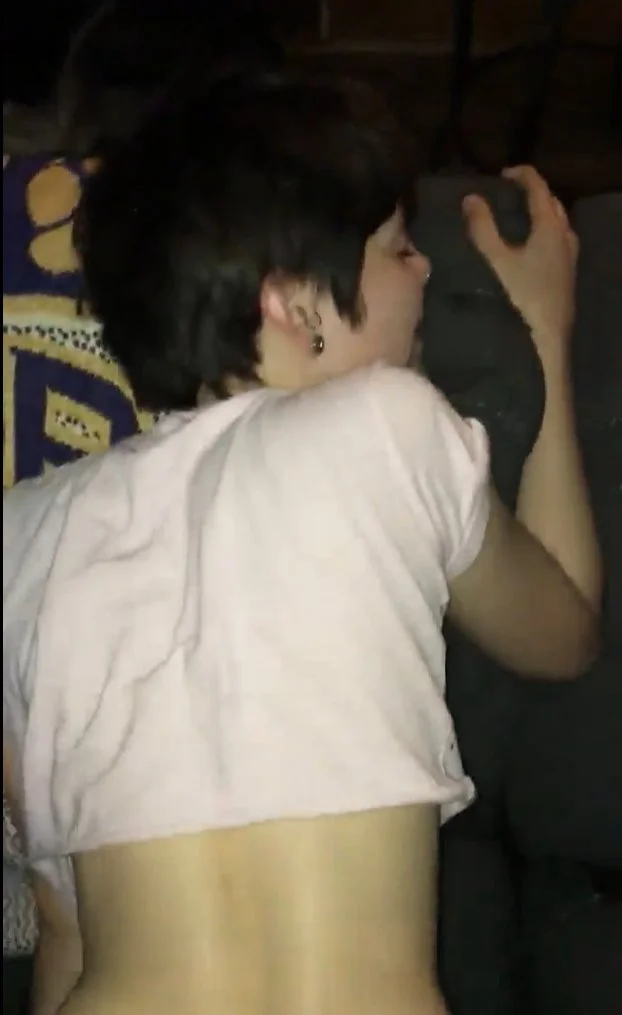 Amateur Tomboy Backshots main image