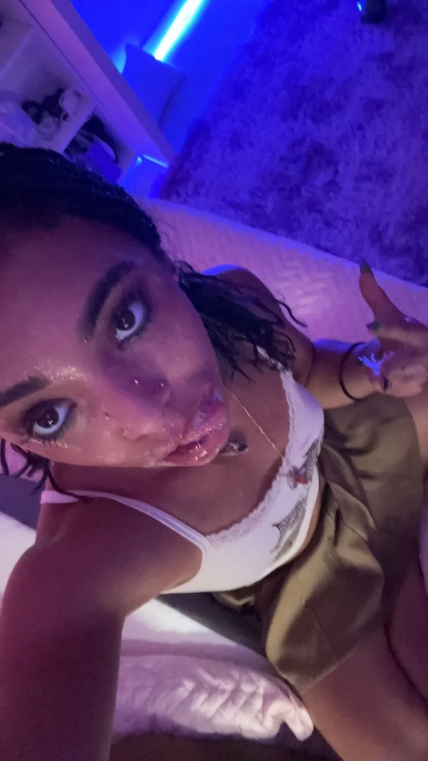 Zerella Skies cum covered image 19