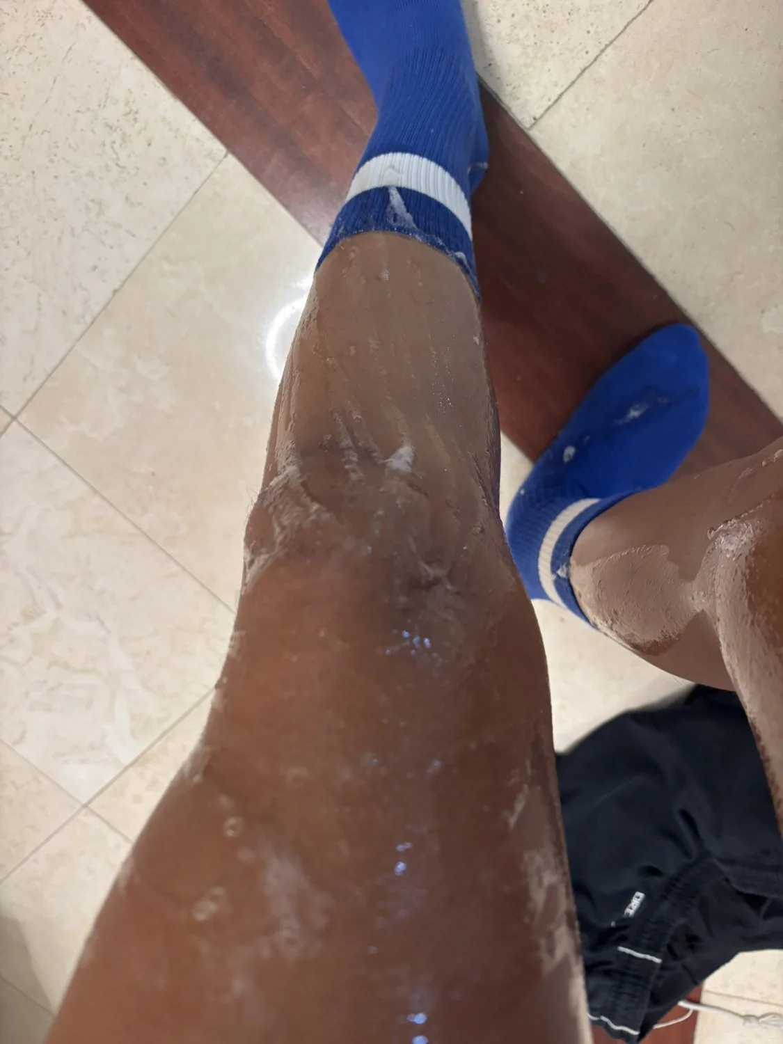 Zerella Skies cum covered image 40
