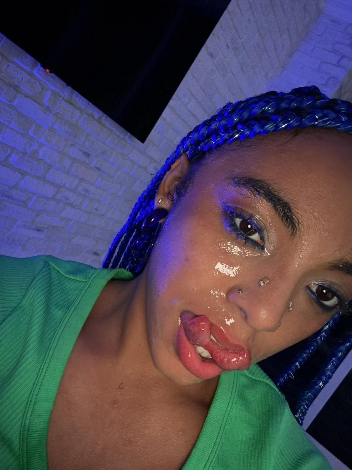 Zerella Skies cum covered image 43