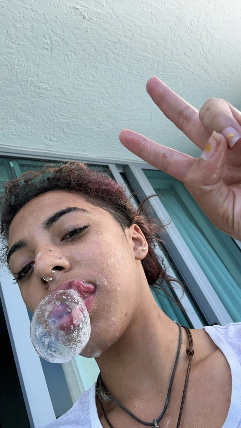 Zerella Skies cum covered image 7