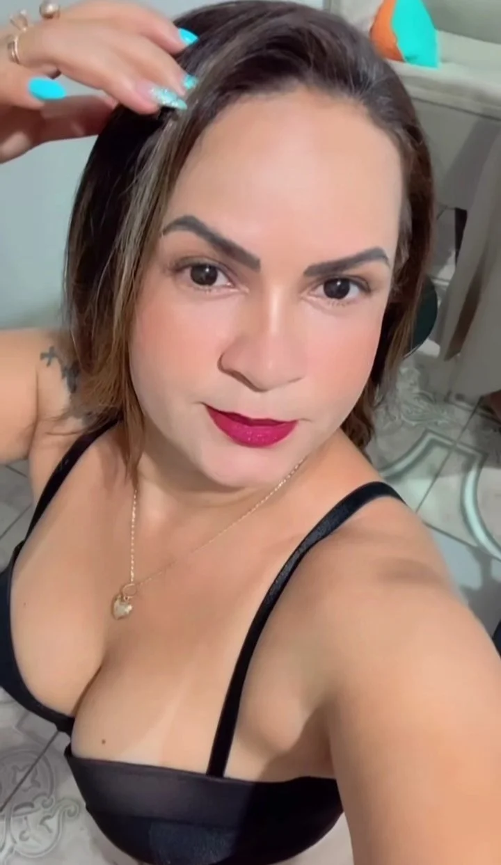 Minha tia gostosa oque acharam image 2