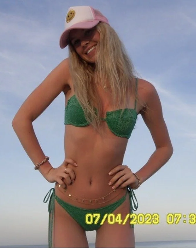 Grace, irl slut image 7