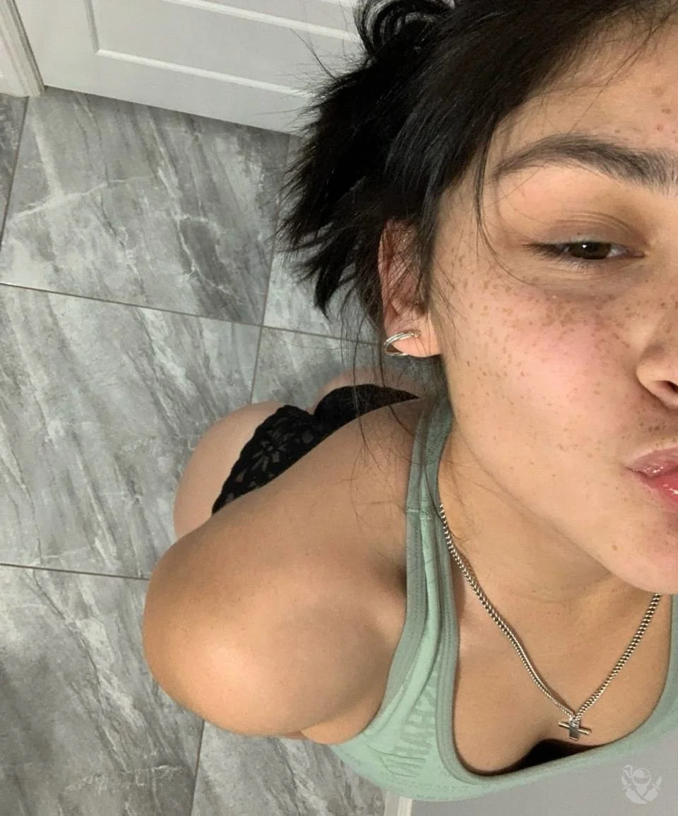 softball slut bella image 6