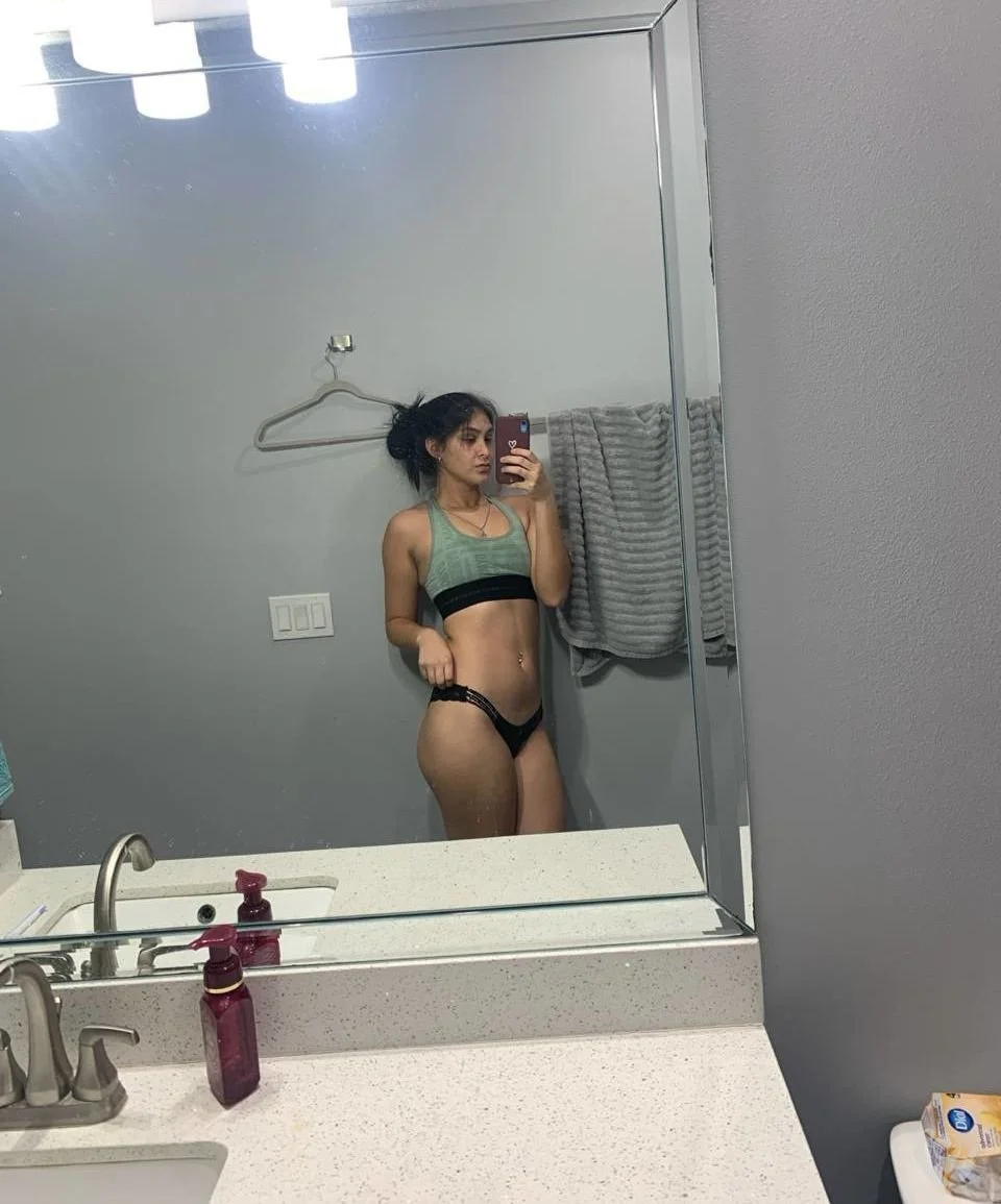 softball slut bella image 8