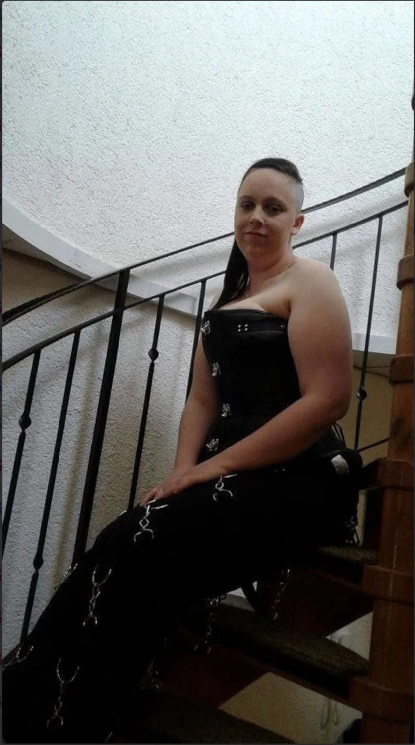 Carofreiberg dirty FCN slut wants be soaked in your juices image 5