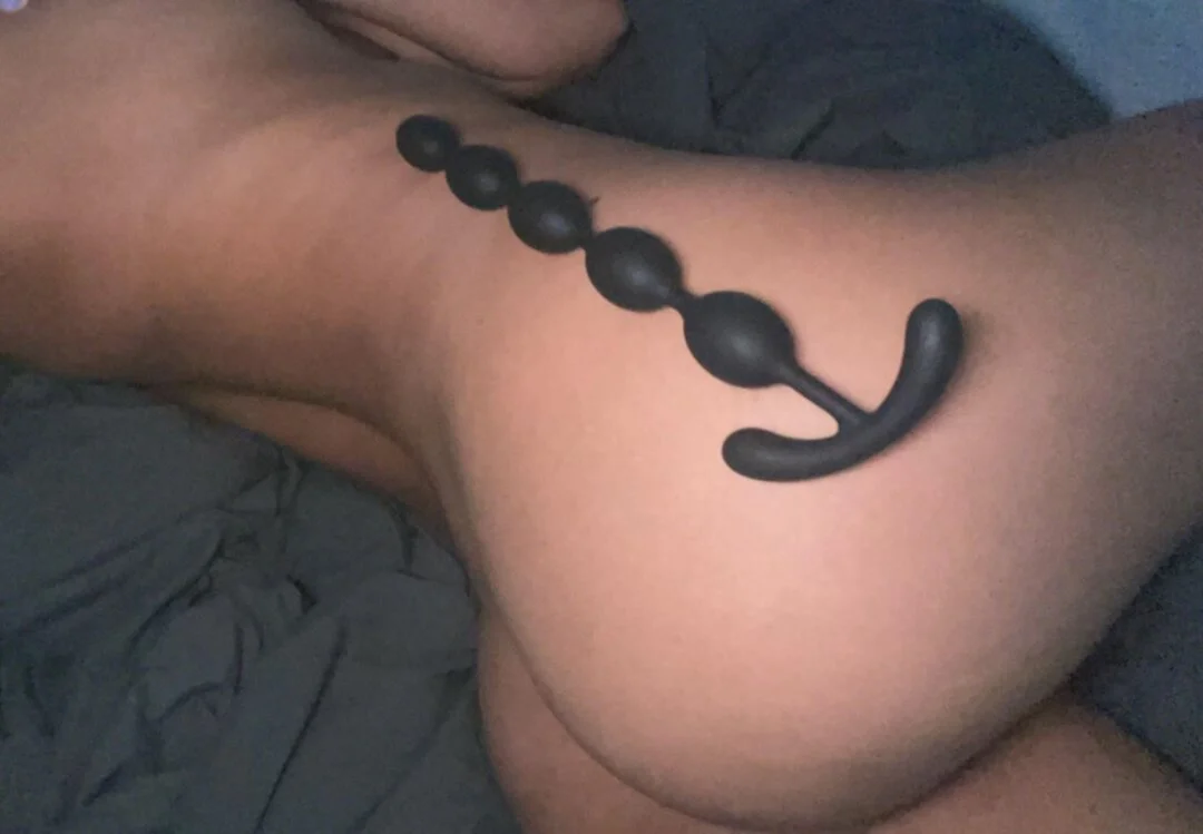 Ebony Webslut image 4