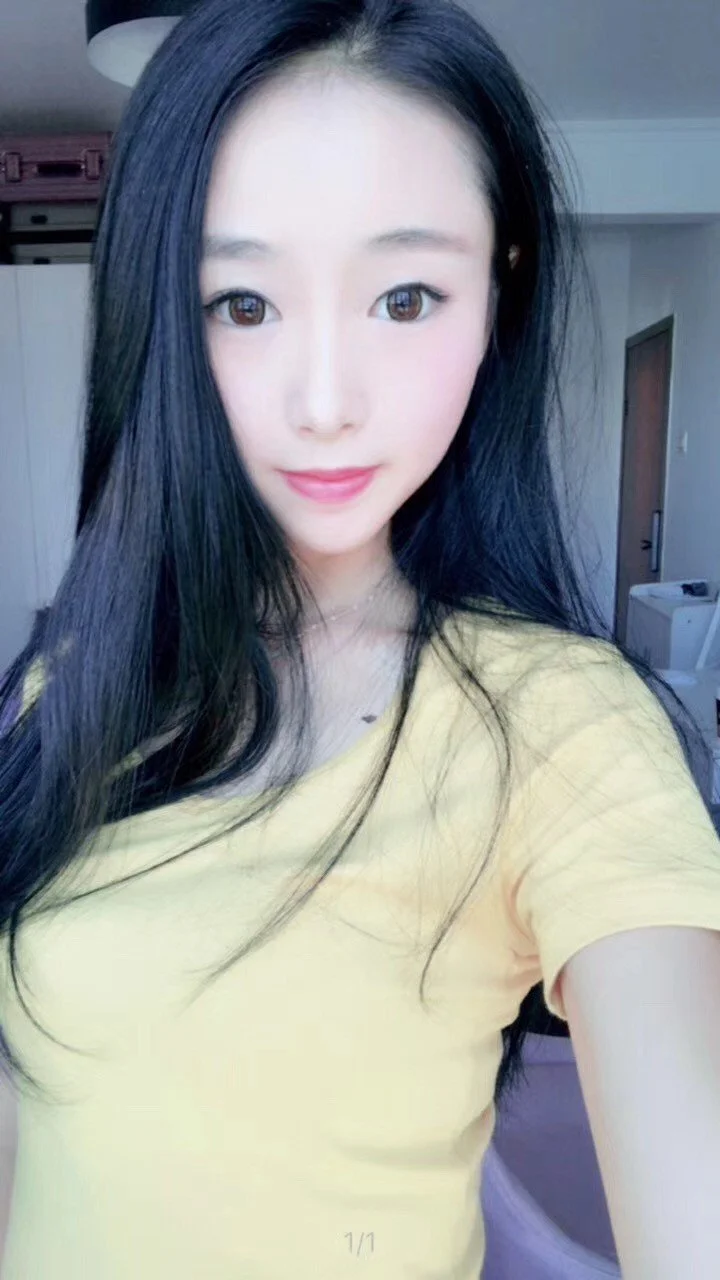 Chinese amateur girl 33 image 2