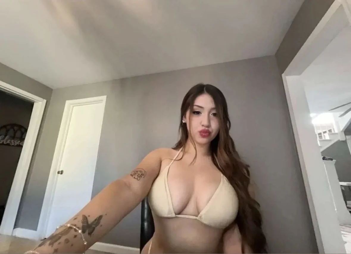Leslie is a sexy 🇲🇽 slut image 4