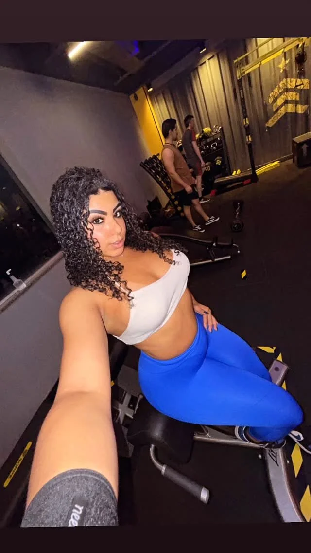 Sther Oliveira - Delicia image 2