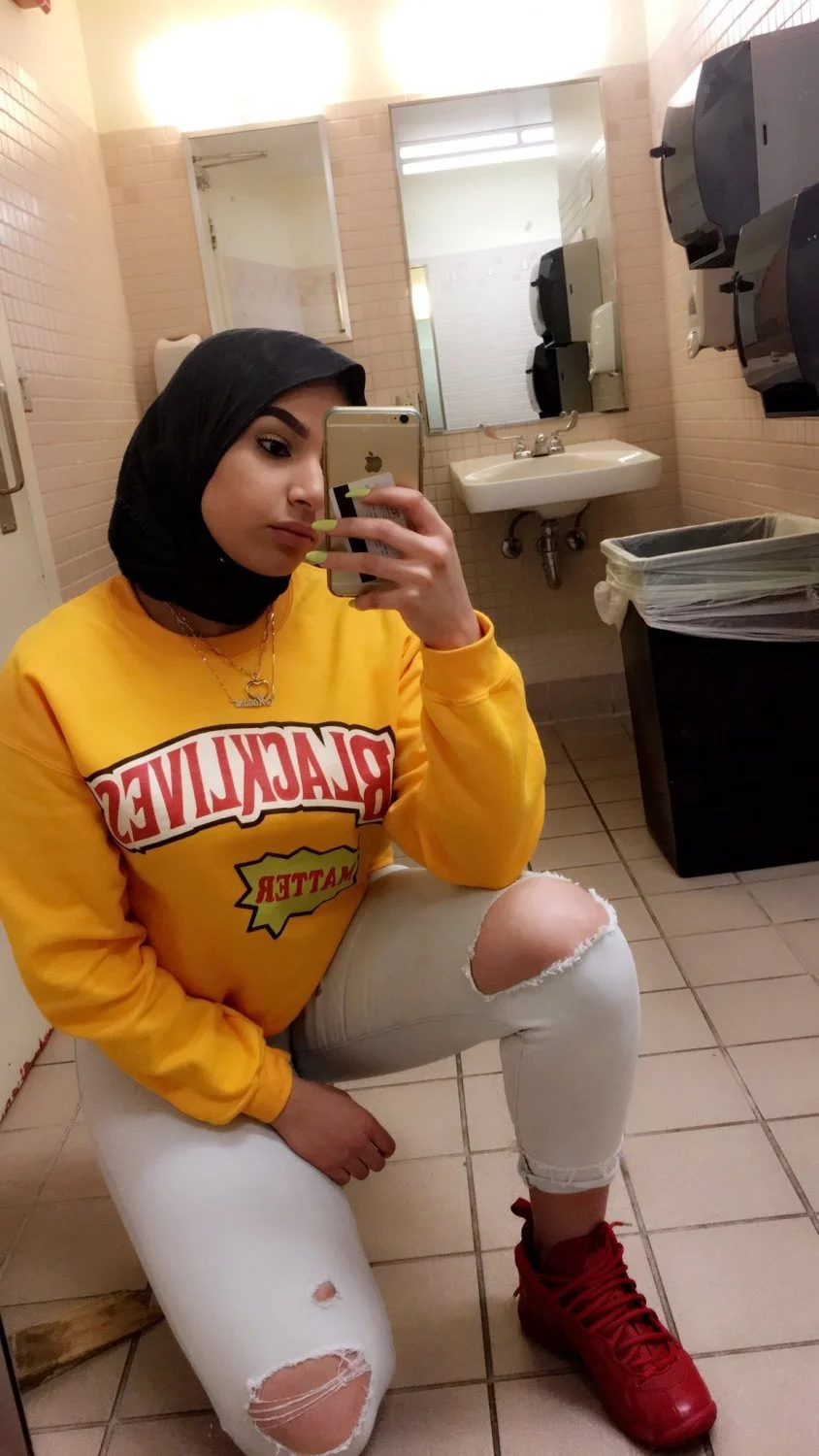 busty 🇩🇿 hijabi loves bbc 🍆 image 10