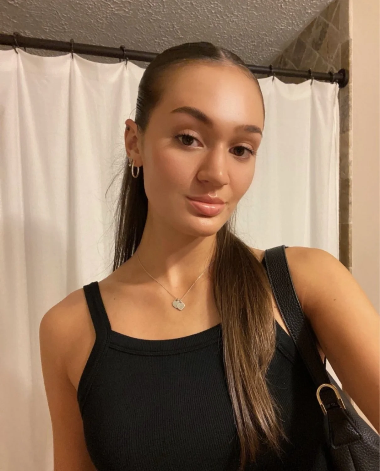 Thick and busty VSCO slut Emily image 8
