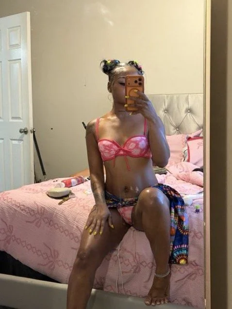 Twerk princess image 11