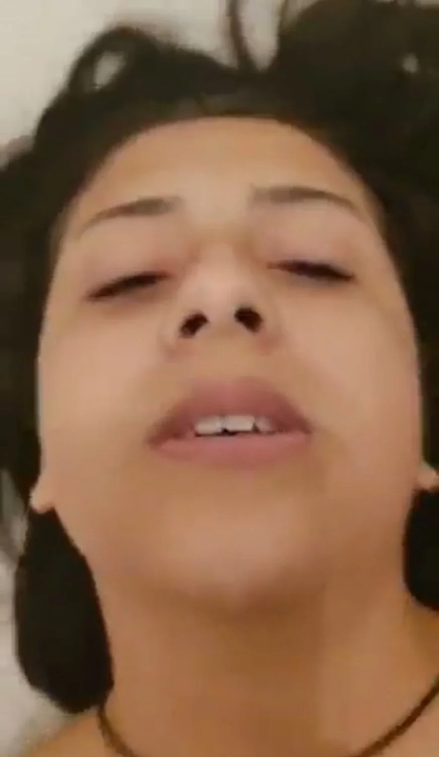 Marido Corno contrata Negão roludo pra maltrata sua esposa Put4 main image