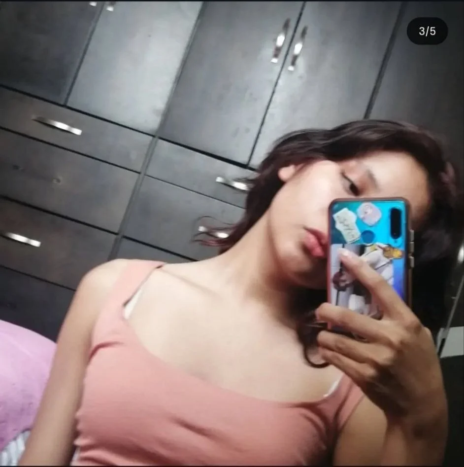 Karen he de ser la puta de todos. Quiero verla siendo usada por todos sus hoyos y ser su cornudo image 42