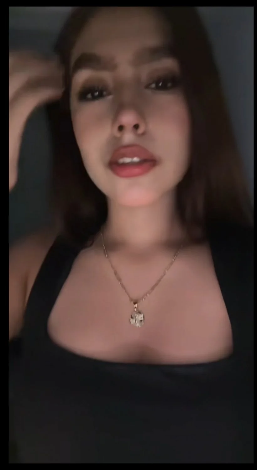 La puta nalgona de karla image 11