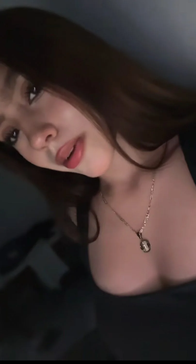 La puta nalgona de karla image 31